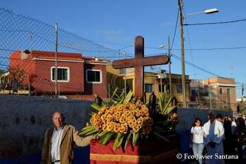 Caserones Bajo procesiona a sus patronos (Foto Francisco Javier Santana)